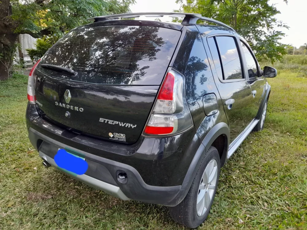 Renault Sandero Stepway 1.6 Confort 105cv