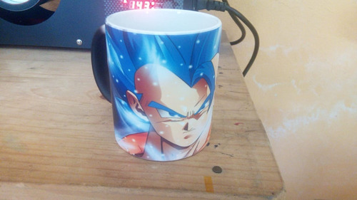 Imagen 2 de 4 de Taza Mágica Dragon Ball Super Broly