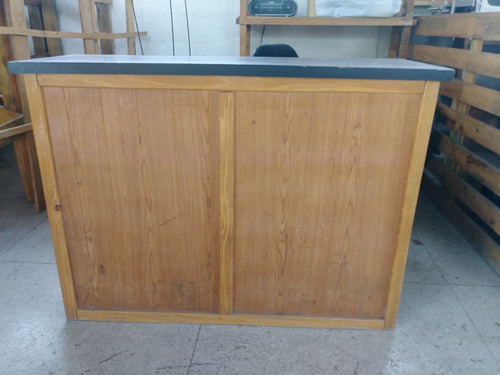 Mesa De Madera Con Gaveta