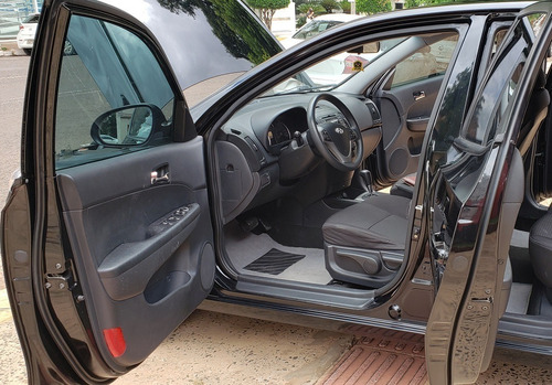 Hyundai I30 Gls 2.0 2010 2011