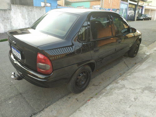 Imagem 7 de 15 de Chevrolet Classic 2010 1.0 Flex Power 4p