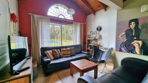 Imagen 9 de 30 de Casa Quinta 5 Ambientes Venta El Jagüel Udaondo