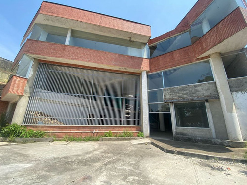 Edificio Comercial A Estrenar  En Venta En San Carlos Ae-7305322