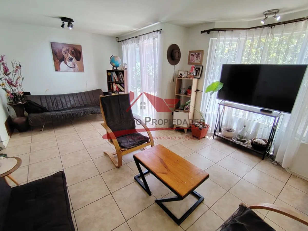Imagen 4 de 20 de Casa De Tres Pisos, 6 Dormitorios, 4 Baños, Quilicura