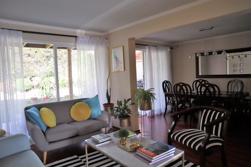 Altos Del Parque - Dentro De Condominio