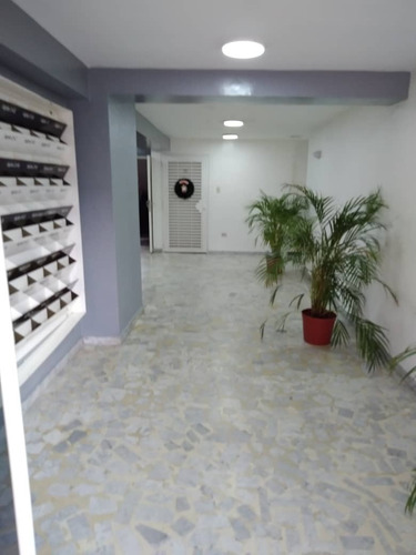Imagen 8 de 9 de Venta De Apartamento En Guatire, Buenaventura Actualizado.