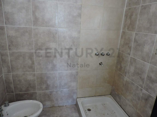 Imagen 8 de 10 de Duplex A Estrenar 2 Dormi, Cochera Y Patio En Av Montevideo Y Av 66, Berisso