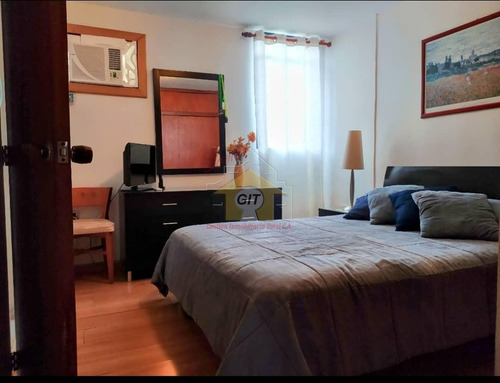 Town House En Alquiler Tazajal