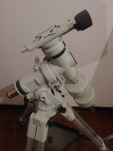 Montura Eq-5 Para Telescopio Beige (Usado)