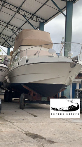 Ferretti 38