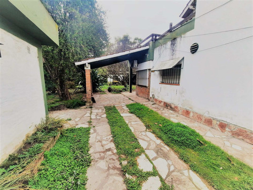 Imagen 5 de 12 de Venta Casa Lomas De Zamora A Reciclar Permuta