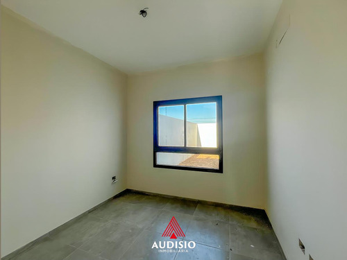 Duplex En Venta - Rincones De Manantiales