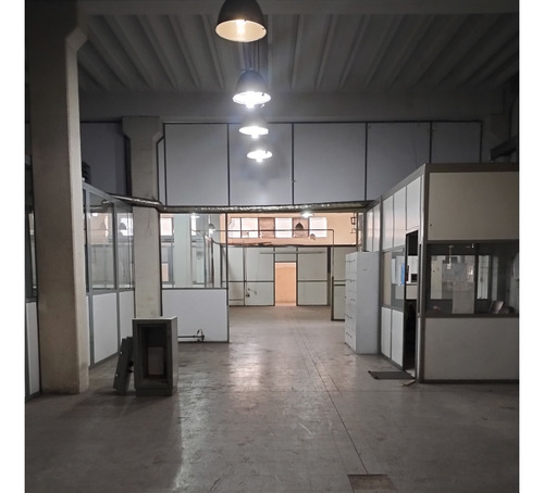 Bodega 1200 Mts