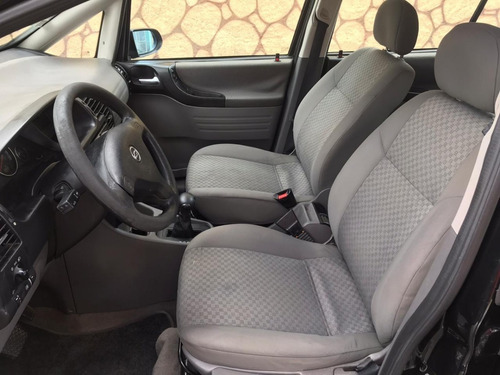 Gm / Zafira Expression 2.0 Aut. Flex - 2010/2010