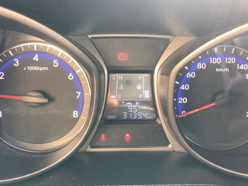 Imagem 10 de 10 de Hyundai Hb20 1.0 Confort Plus