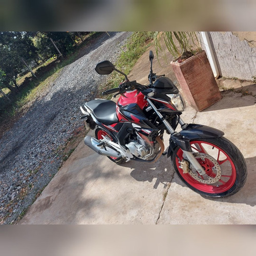 Imagem 3 de 6 de Honda Twister