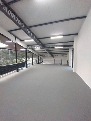 Imagem 15 de 19 de Loja Para Venda Ou Locação! - Lo0028