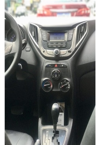 Hyundai Hb20 1.6 Comfort Plus 16v Flex 4p Automático