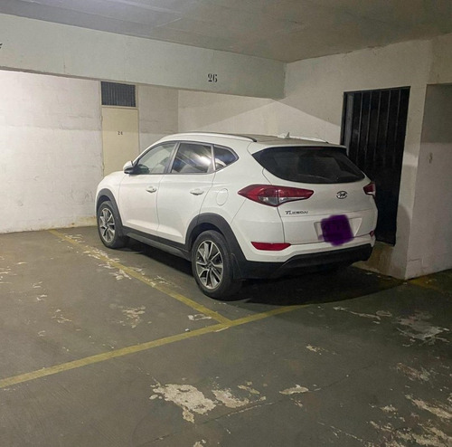 Excelente Departamento Ubicado En Sector Poniente De Viña.