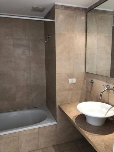 Imagen 6 de 18 de Departamento En Venta En La Bahia