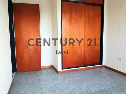 Imagen 28 de 29 de Departamento 3 Amb. Semipiso