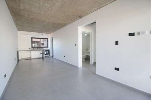 Departamento Dos Ambientes Con Balcon Terraza Venta - Floresta