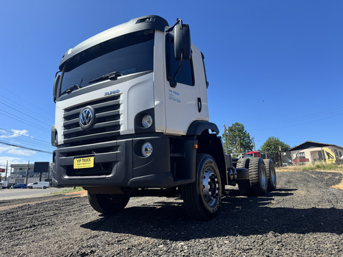 Volkswagen Vw 31280 Traçado 6x4 Com Apenas 25 Mil Km