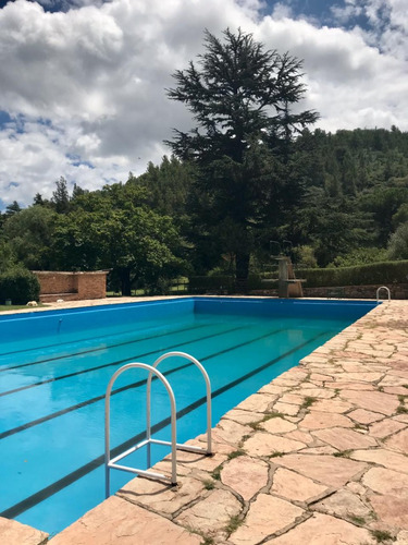 Se Vende Importante Propiedad En La Cumbre