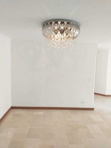 Imagen 1 de 14 de Se Arrienda Apartamento En Medellin - Laureles