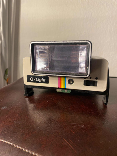 Flash Q Light Polaroid