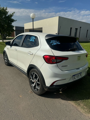 Fiat Argo 1.8 Hgt