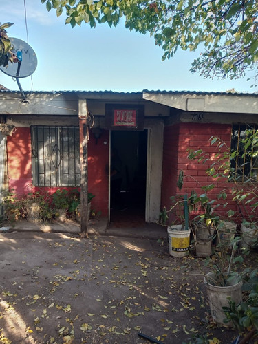 Casa Amplio Terreno, Locomocion, Futura Estacion De Metro