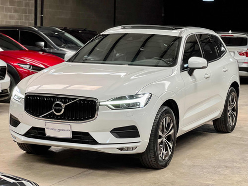 Volvo XC60 T5 MOMENTUM 2.0 T | TuCarro