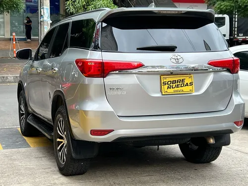 Toyota Fortuner 2.8l
