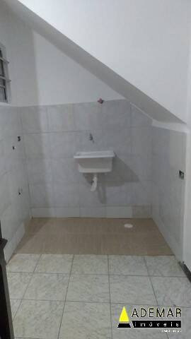 Imagem 6 de 9 de Ótima Casa Para Locação - 1221