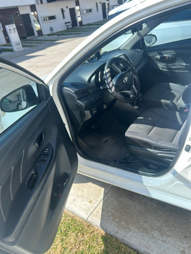 Toyota Yaris 1.5 Core At Sedan Cvt