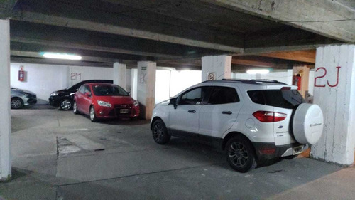 Cocheras En Edificio En Ramos Mejía Centro (oferta Única)