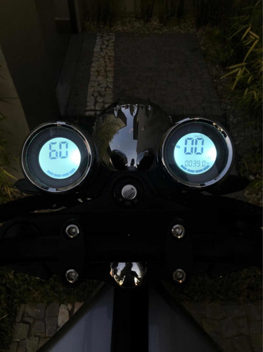 Imagem 6 de 10 de Moto Elétrica