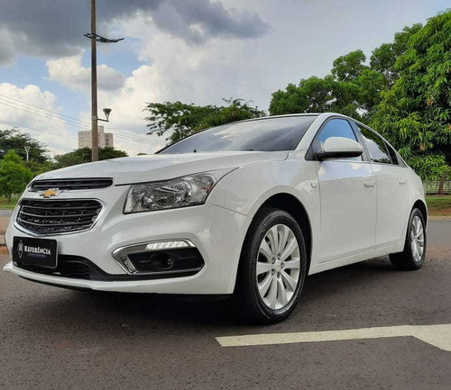 Imagem 3 de 15 de Cruze Lt Sedan Automático 1.8 2016