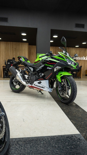 Imagen 22 de 25 de Kawasaki Ninja 400 Krt Stock Disponible!