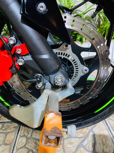 Imagem 6 de 9 de Kawasaki Ninja 300 Abs