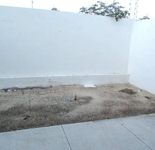 Aprovecha Casa En Residencial El Refugio Querétaro Posesión Ante Notario Público Ojac-a-504