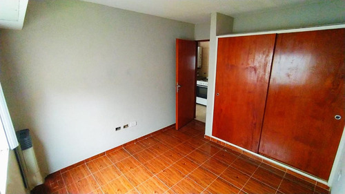 Imagen 7 de 16 de Ph En Venta - 1 Dormitorio 1 Baño 35mts2 - Berisso