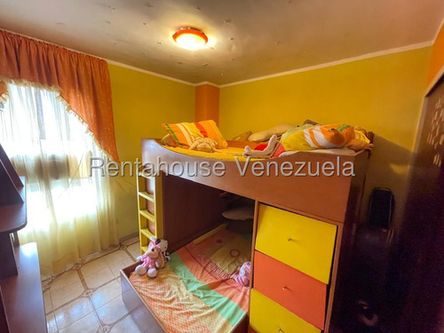 Oportunidad De Apartamento En Venta En El Paraíso