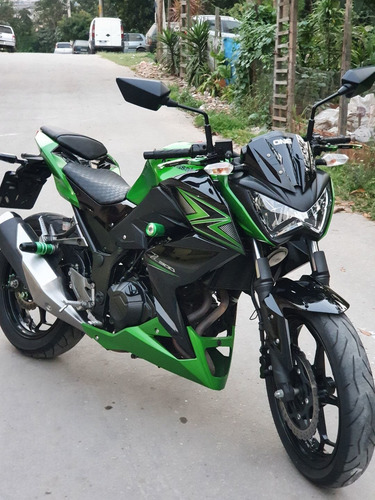 Imagem 2 de 6 de Kawasaki Z300