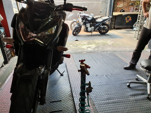 Imagem 4 de 11 de Kawasaki Z800