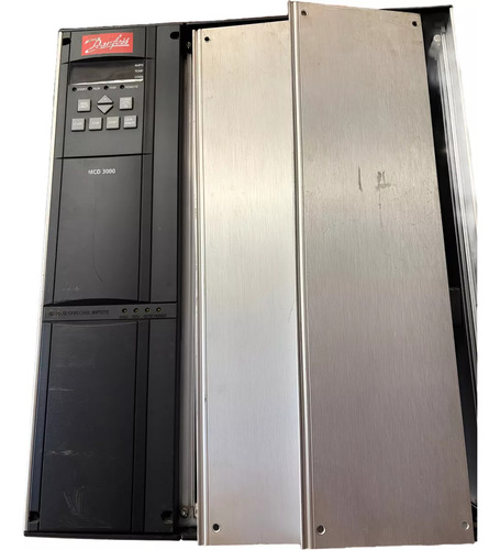 Soft Starter Danfoss Mcd3132 T5 240v 240a (Usado)