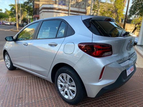 Imagen 3 de 22 de Chevrolet Onix Lt Tech Onstar 2020