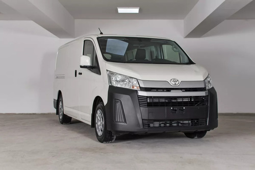 Toyota Hiace 2.8 Tdi Furgón 6at L1h1 3a 4p