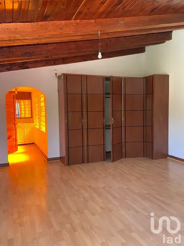Venta Casa 4 Ambientes Lomas Hipódromo